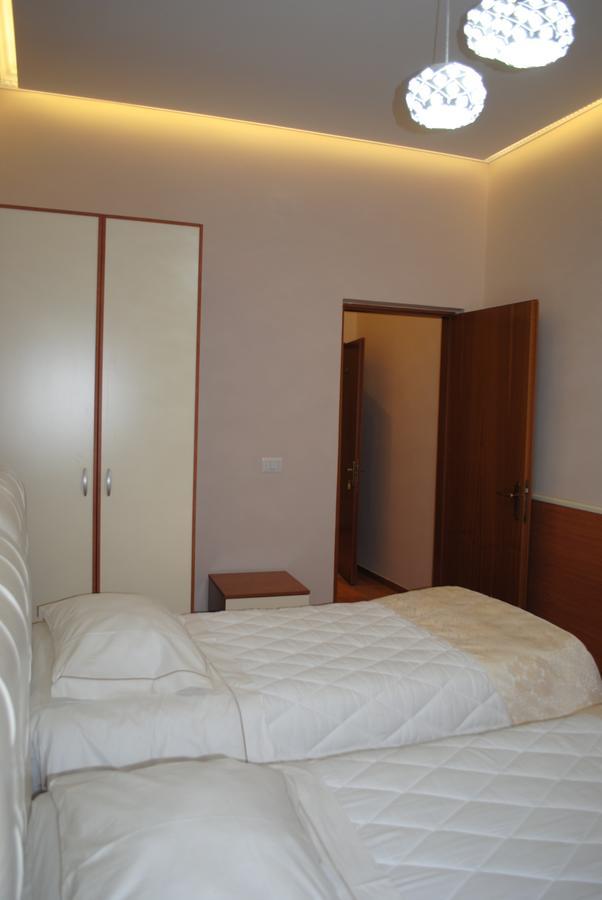 Hotel Palma Tirana Exterior foto