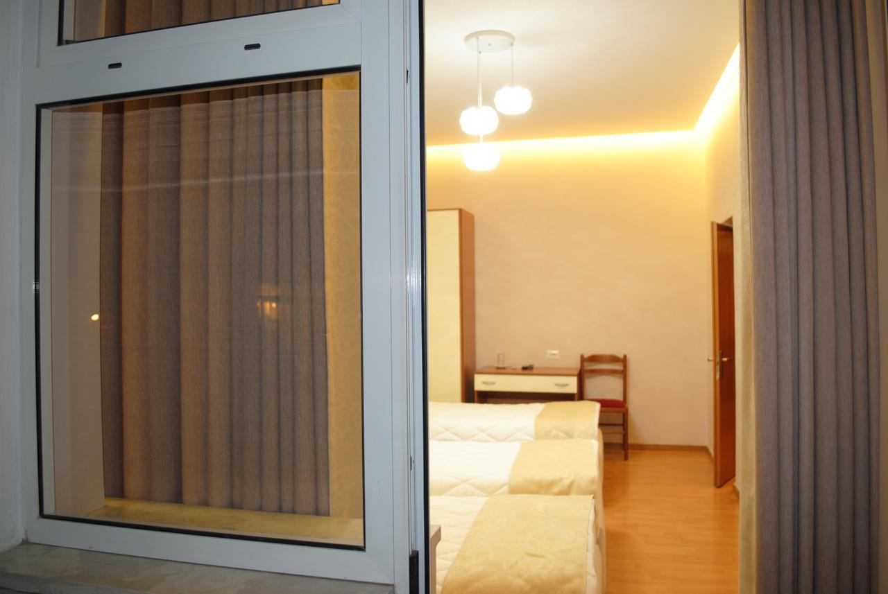 Hotel Palma Tirana Exterior foto
