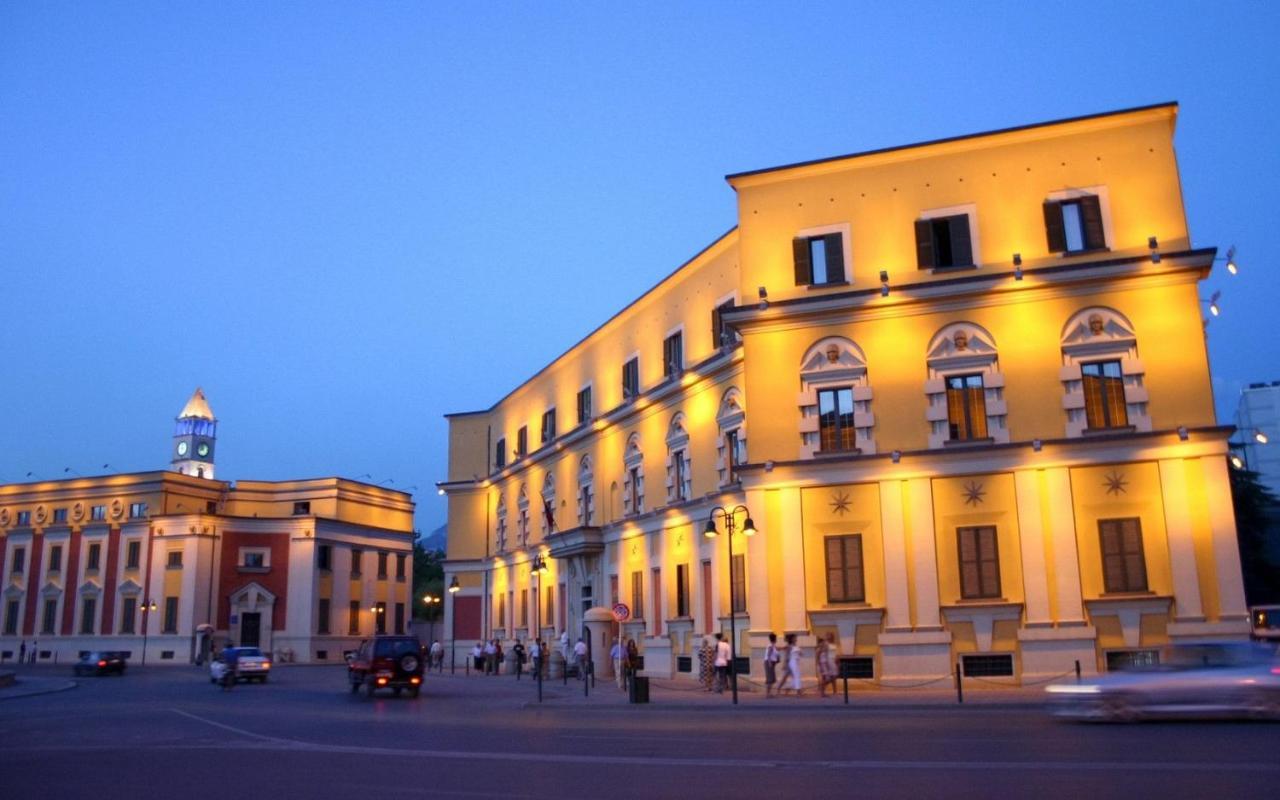 Hotel Palma Tirana Exterior foto