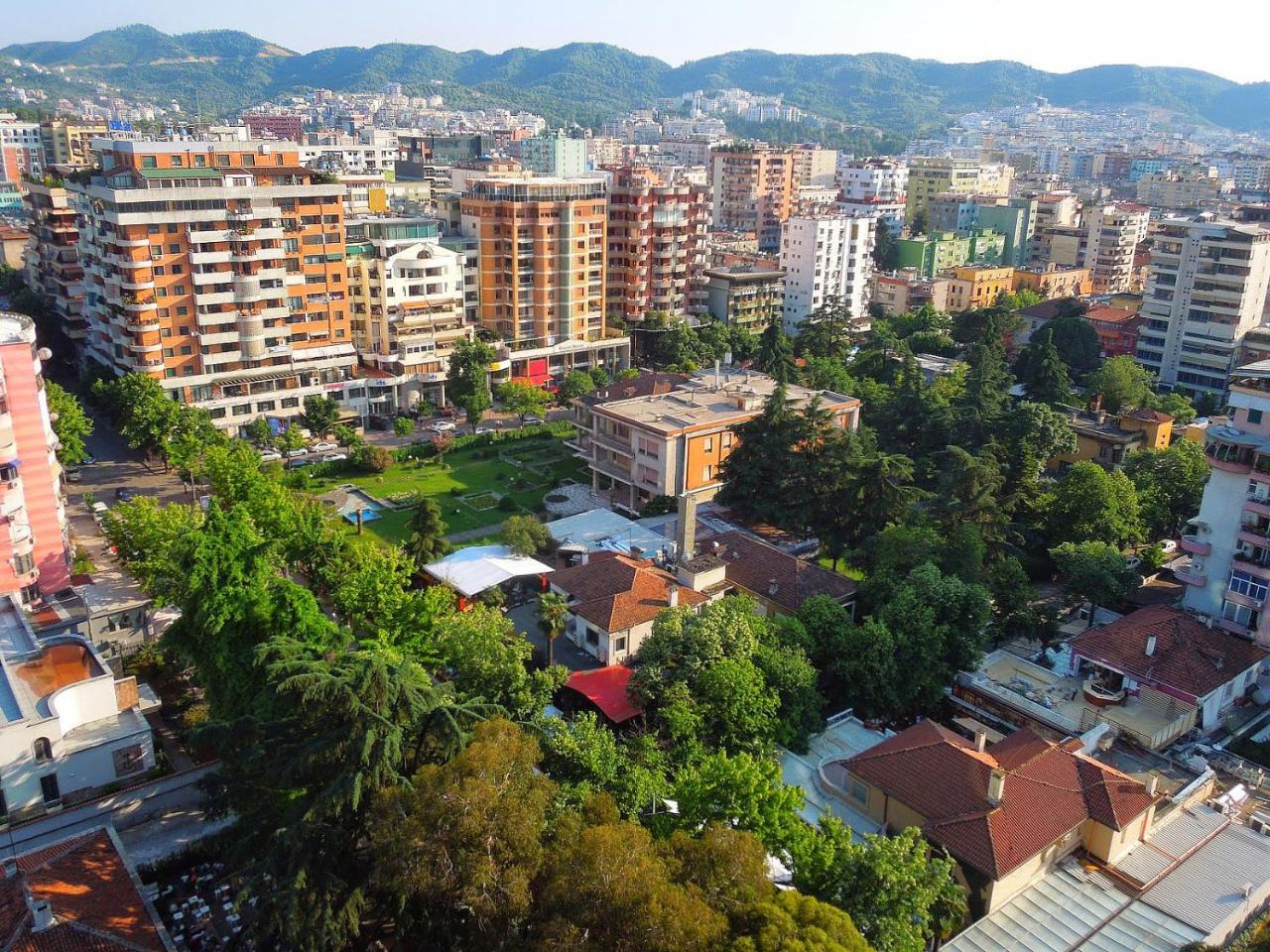 Hotel Palma Tirana Exterior foto